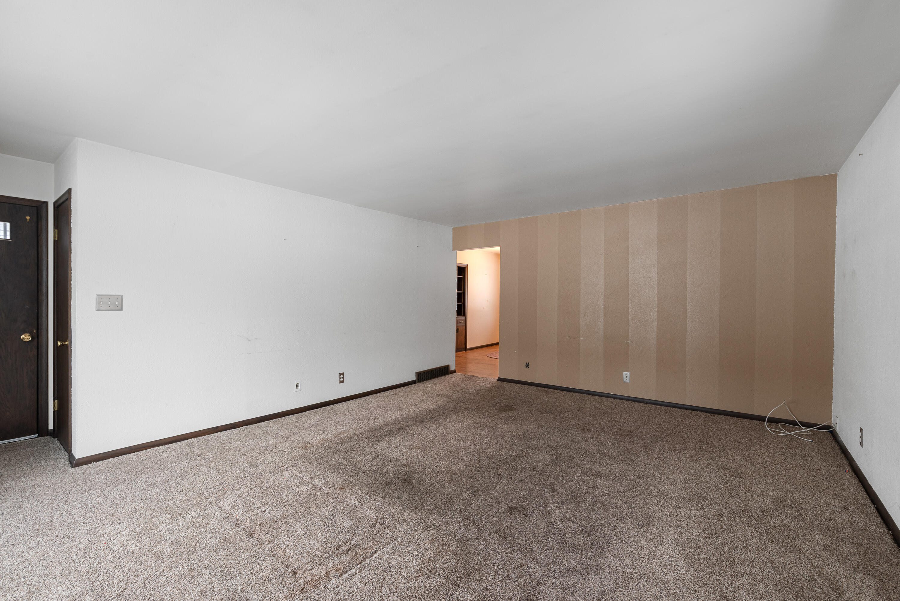 4620 North 135th Street Brookfield, WI 53005 - Photo 9 of 29 Family Room