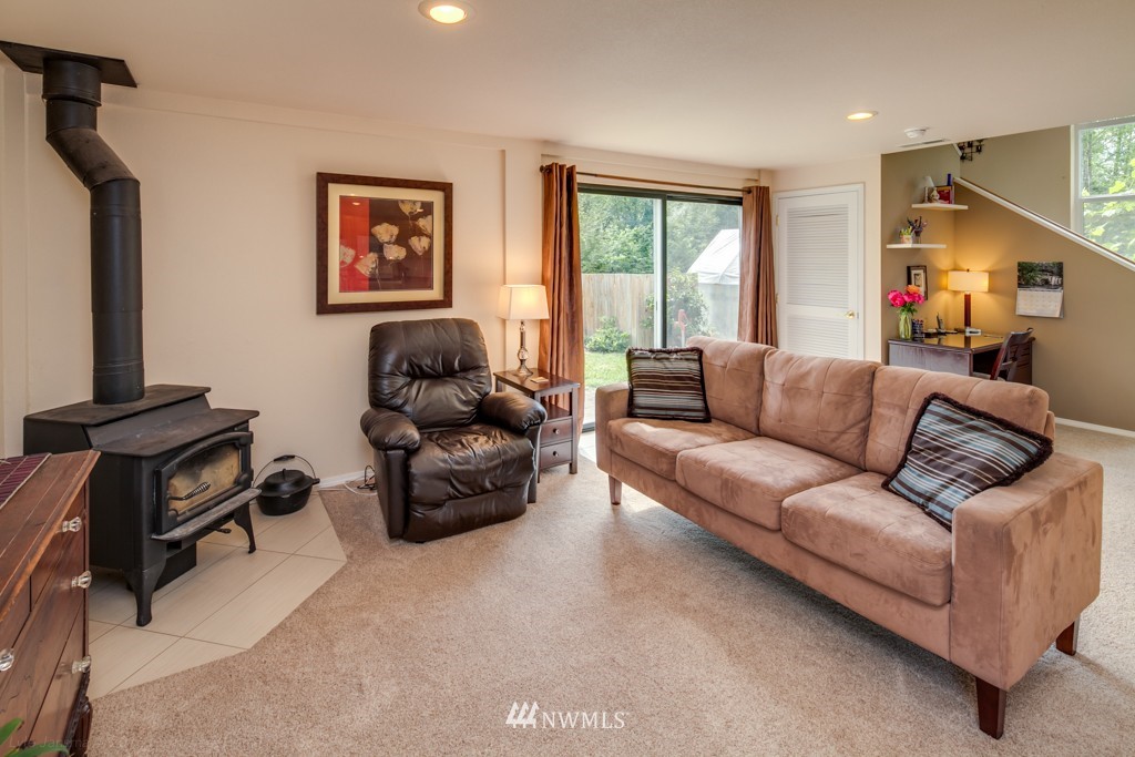 2398 East Hemmi Road Bellingham, WA 98226 - Photo 9 of 19