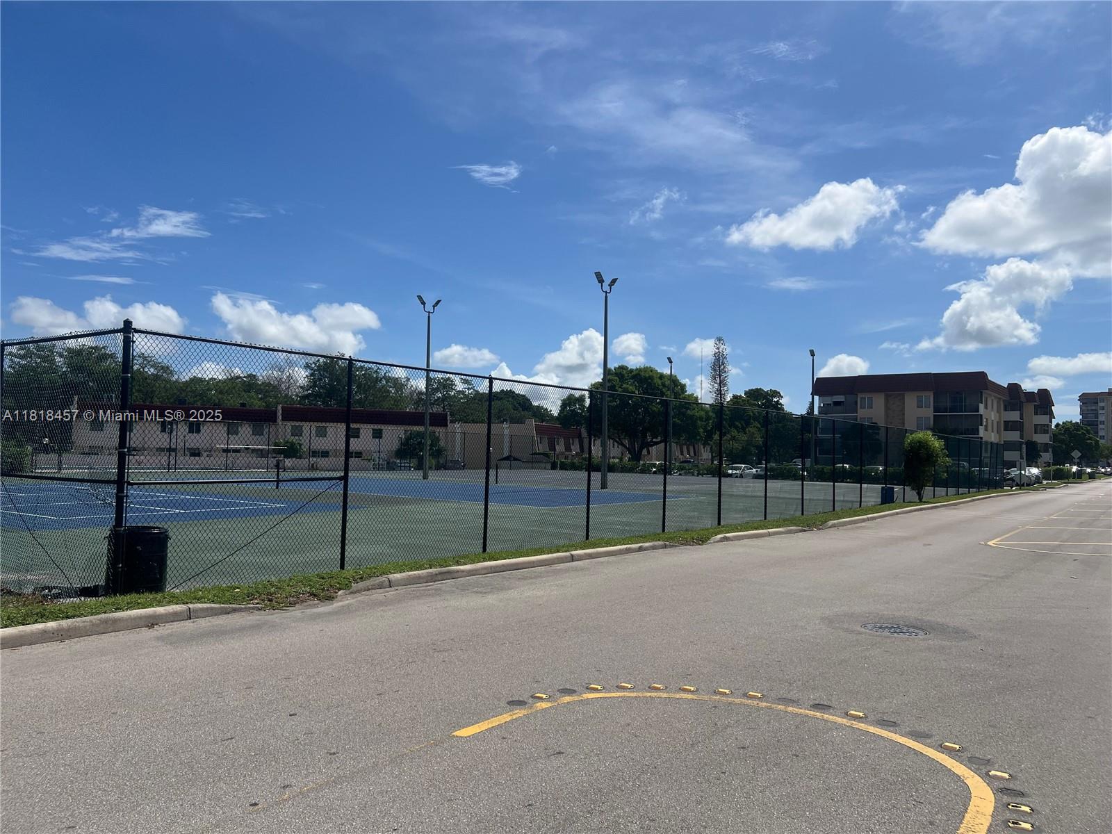 4156 Inverrary Drive, Unit 309 Lauderhill, FL 33319 - Photo 15 of 16 a view of a basketball court
