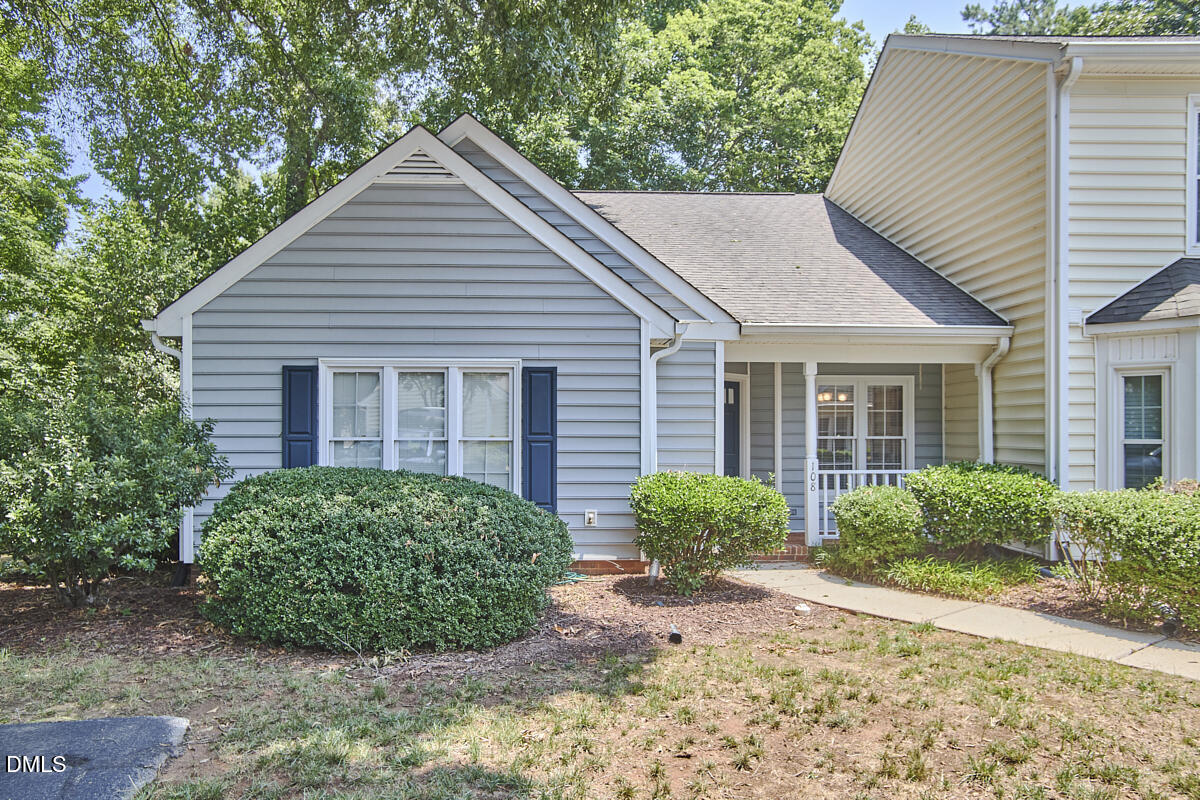 108 Linville River Road Cary, NC 27511 - Photo 12 of 14 001