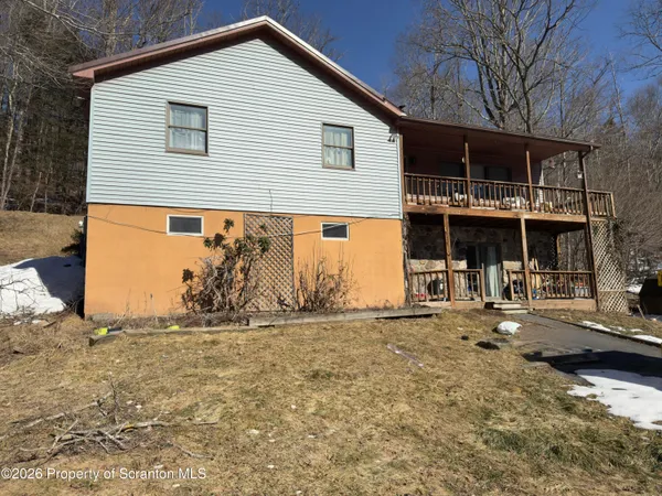 $260,000 | 91 Pond Road, Lake Ariel, PA 18436