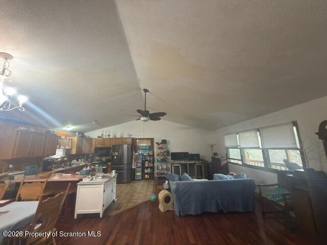 91 Pond Road Lake Ariel, PA 18436 - Photo 5 of 31 Living Room