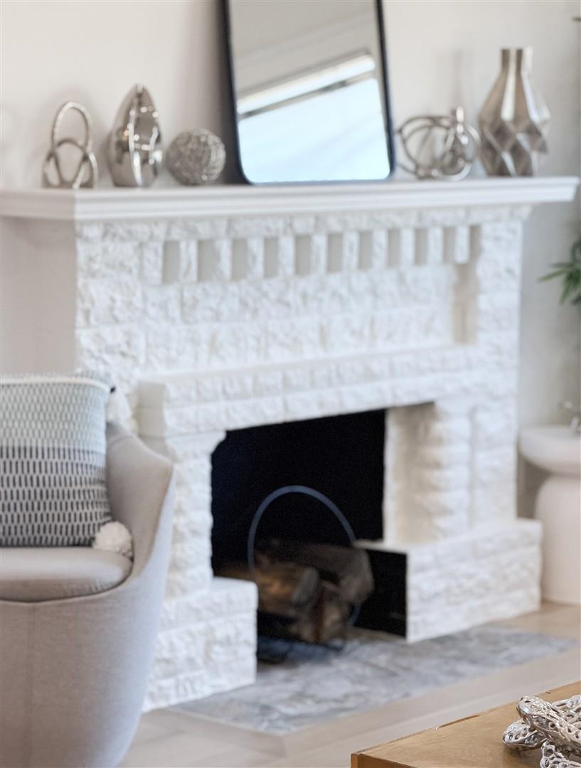 1524 Blake Street Berkeley, CA 94703 - Photo 43 of 59 Detailed view of a fireplace