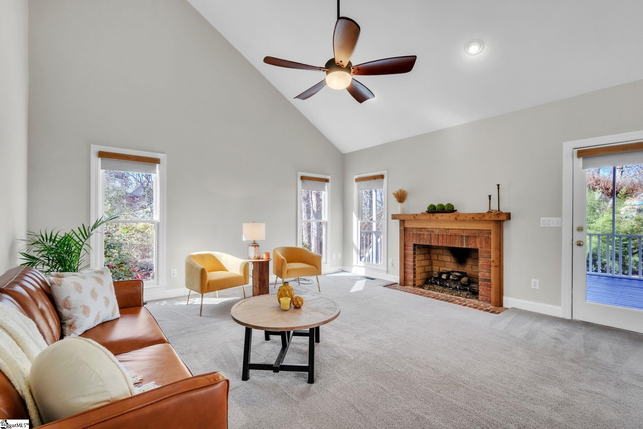 3 Red Gate Court Simpsonville, SC 29680 - Photo 5 of 42