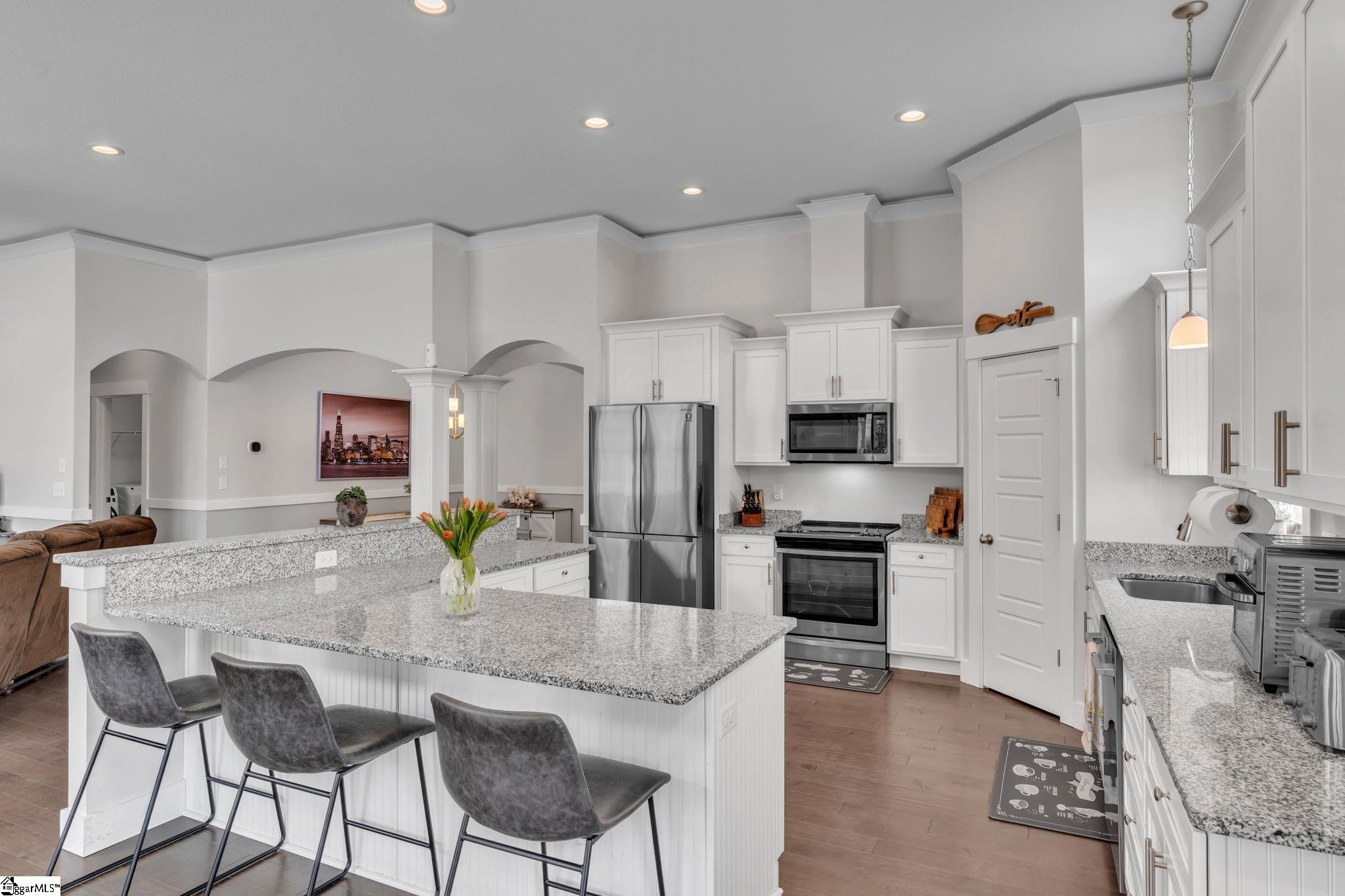 135 Weatherly Road Inman, SC 29349 - Photo 2 of 32