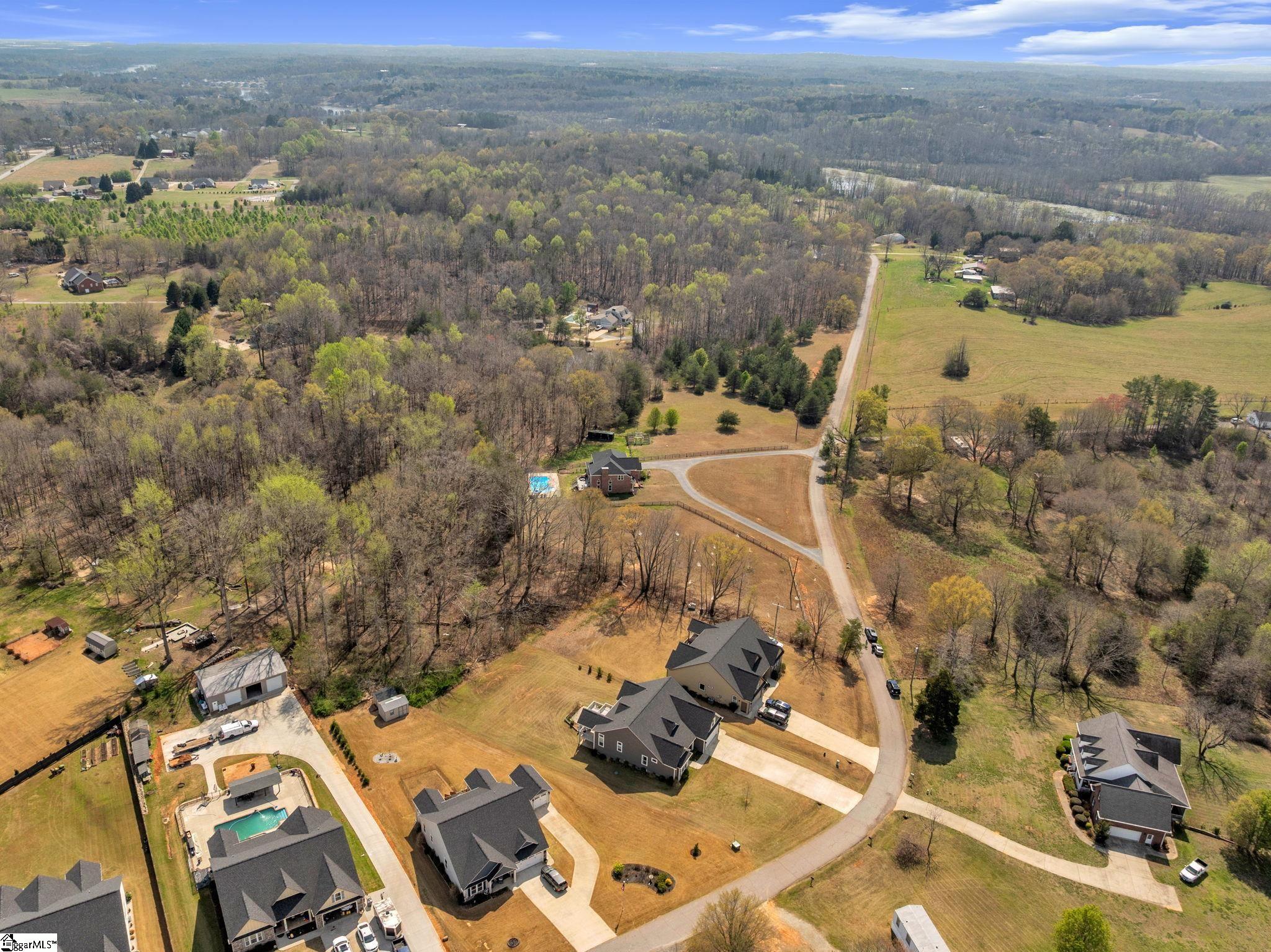 135 Weatherly Road Inman, SC 29349 - Photo 27 of 32