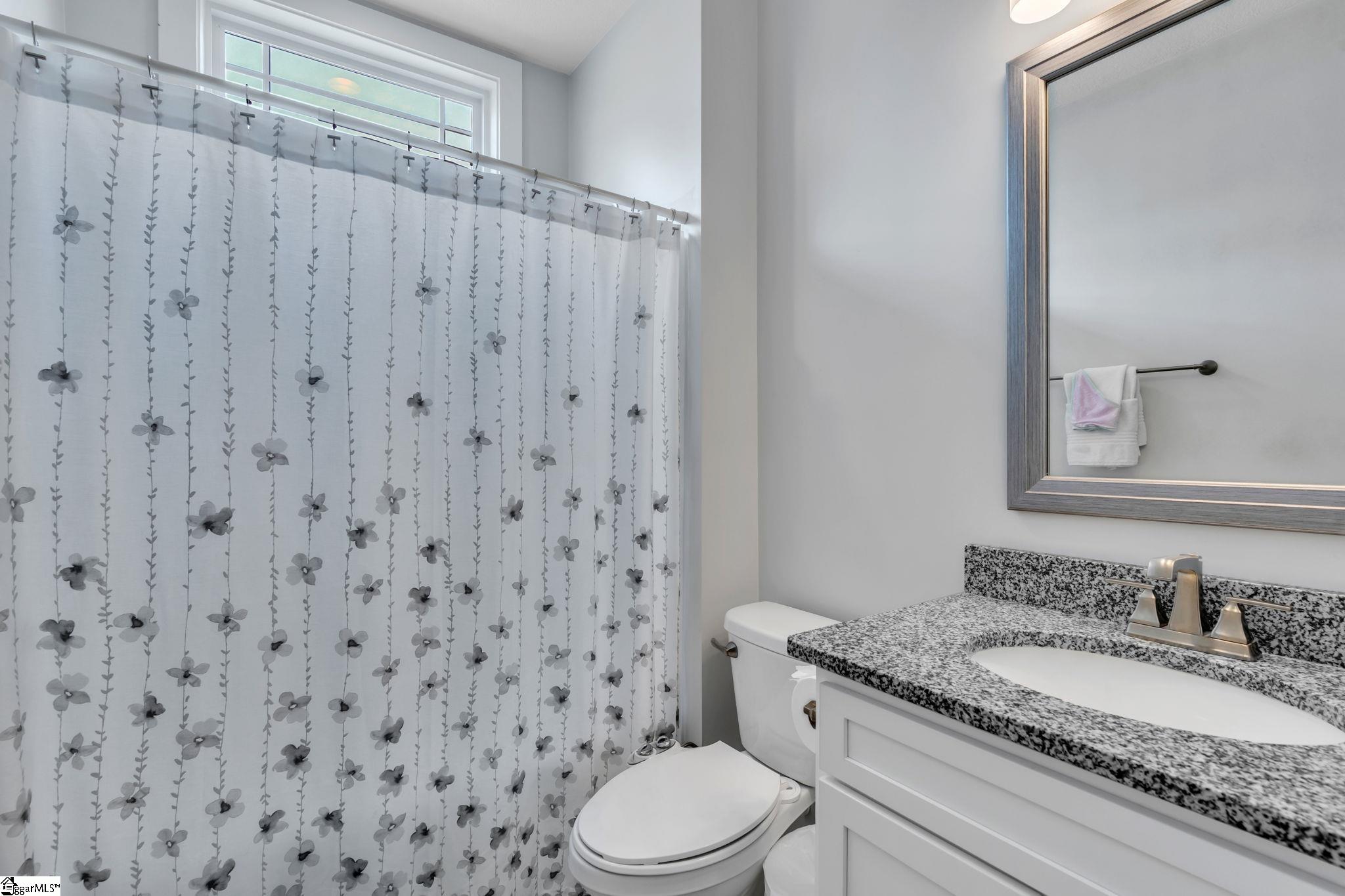 135 Weatherly Road Inman, SC 29349 - Photo 8 of 32