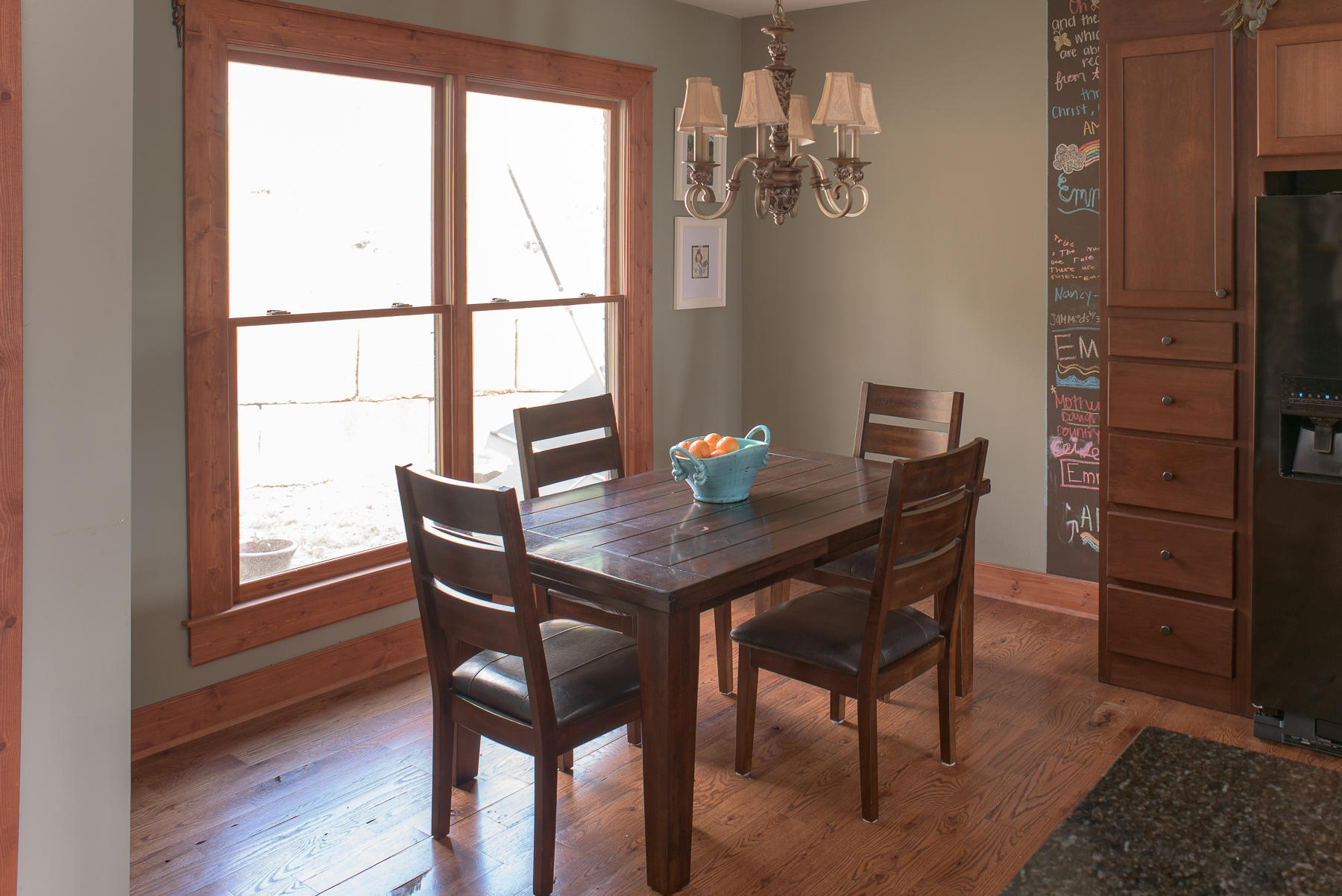 7993 Selcer Road Hixson, TN 37343 - Photo 11 of 27 Breakfast Area