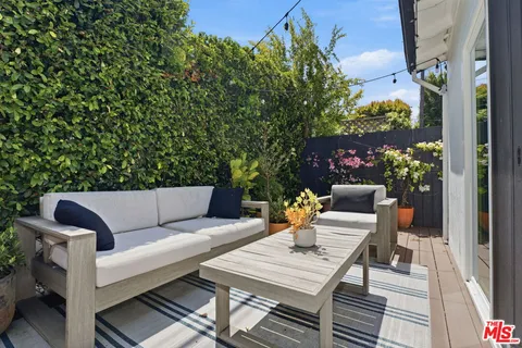 $995,000 | 6418 Waring Avenue, Los Angeles, CA 90038