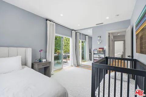 $995,000 | 6418 Waring Avenue, Los Angeles, CA 90038