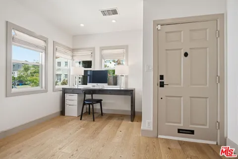 $995,000 | 6418 Waring Avenue, Los Angeles, CA 90038