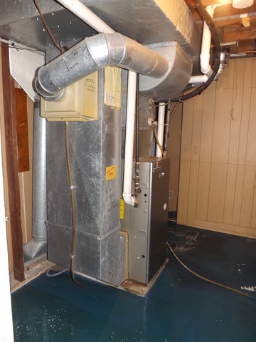 2411 West Cheyenne Road Waukegan, IL 60087 - Photo 16 of 18 a view of a storage & utility room