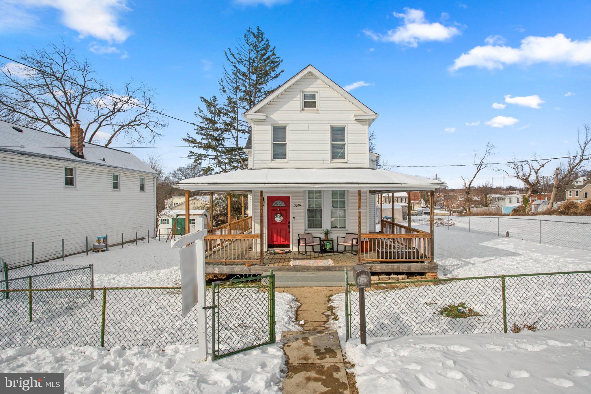 Adorable 3 Bedroom 2 Bath Single Family Home