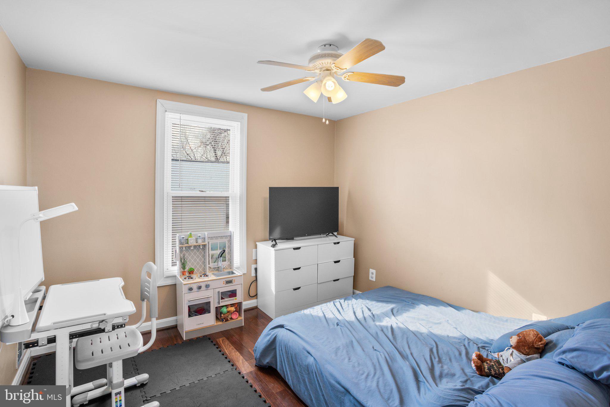 3604 Hineline Road Baltimore, MD 21229 - Photo 20 of 36 Bedroom Two w/ Wood Floors