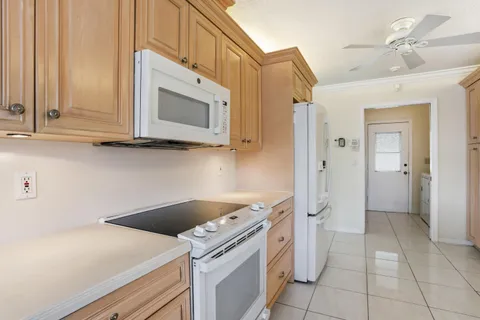 $495,000 | 10426 Vereda Circle, Boynton Beach, FL 33436