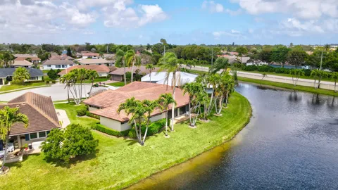 $495,000 | 10426 Vereda Circle, Boynton Beach, FL 33436