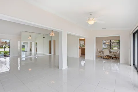 $495,000 | 10426 Vereda Circle, Boynton Beach, FL 33436