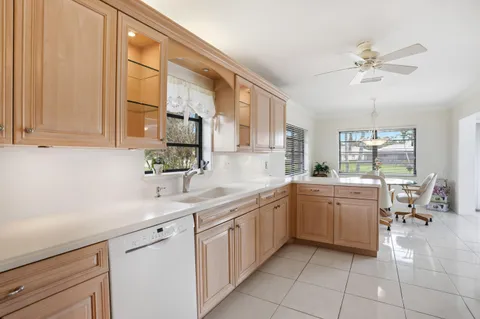 $495,000 | 10426 Vereda Circle, Boynton Beach, FL 33436