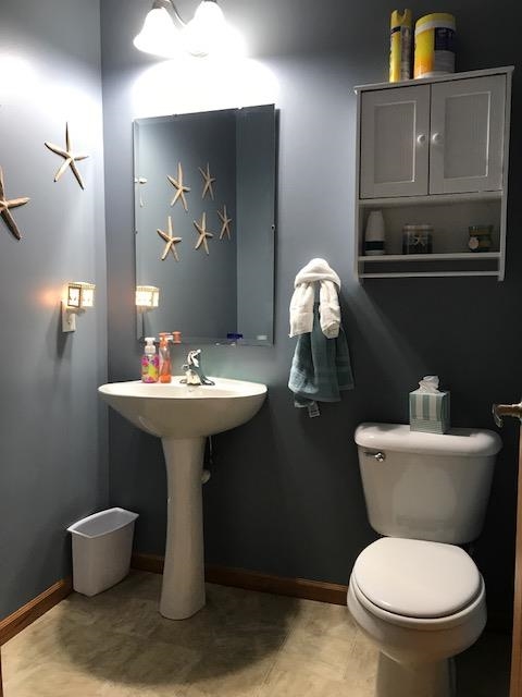 54047 County Line Road New Baltimore, MI 48047 - Photo 13 of 33 31322709-12.JPG