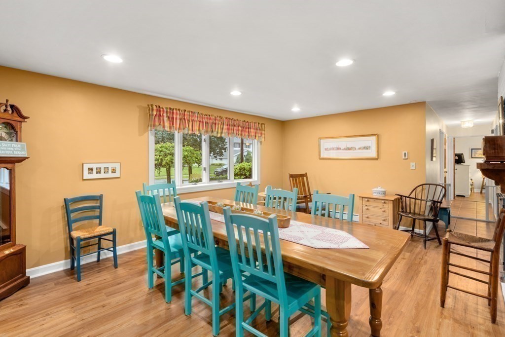 28 Colgate Road Beverly, MA 01915 - Photo 11 of 39 Gallery Image 11