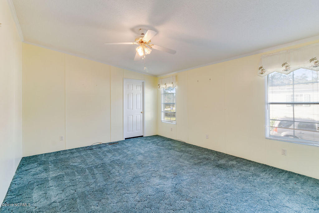 507 Little Kinston Road Surf City, NC 28445 - Photo 13 of 27 IMG_4519