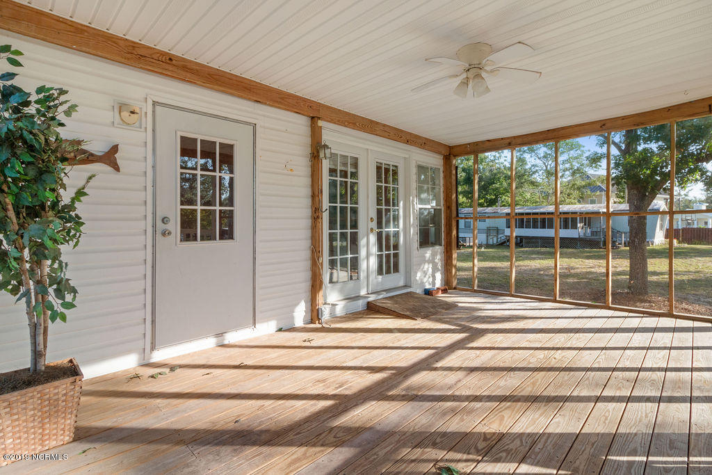 507 Little Kinston Road Surf City, NC 28445 - Photo 3 of 27 IMG_4459
