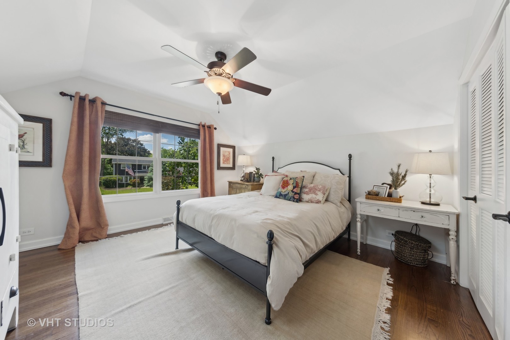 1305 Gamon Road Wheaton, IL 60189 - Photo 23 of 30 a spacious bedroom with a bed and a large window