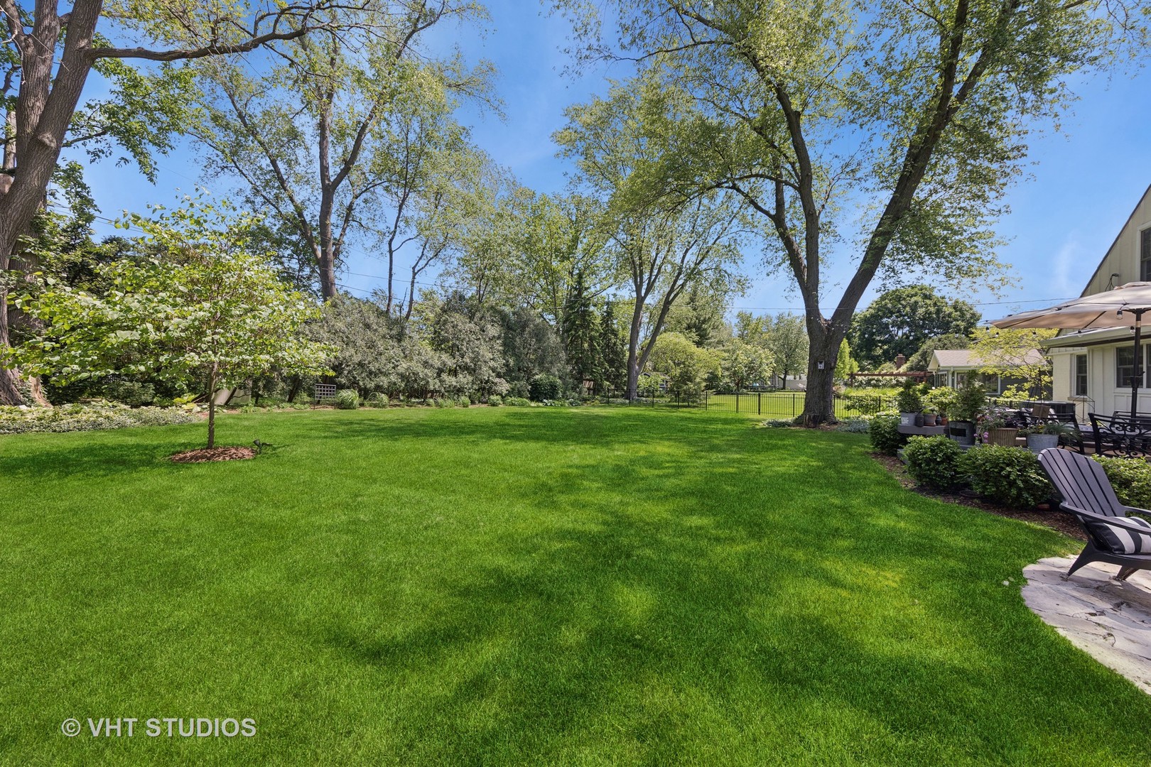 1305 Gamon Road Wheaton, IL 60189 - Photo 4 of 30 a view of a park with trees