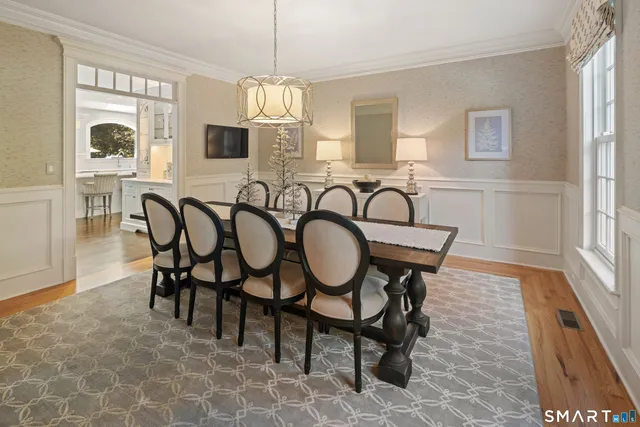 $3,775,000 | 110 Queens Grant Drive, Fairfield, CT 06824