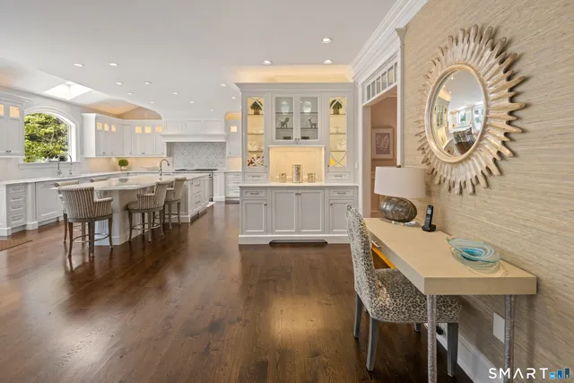 $3,775,000 | 110 Queens Grant Drive, Fairfield, CT 06824