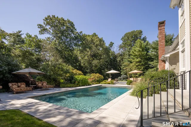 $3,775,000 | 110 Queens Grant Drive, Fairfield, CT 06824