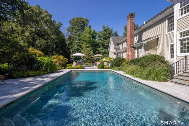 $3,775,000 | 110 Queens Grant Drive, Fairfield, CT 06824