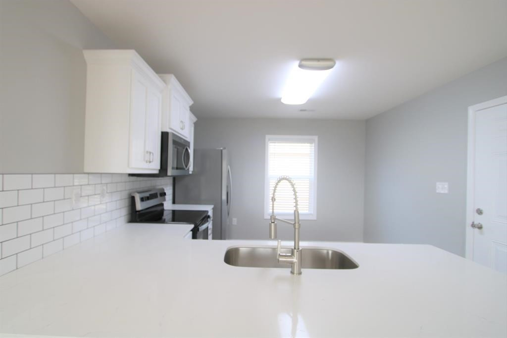 638 Gibson Road Trenton, TN 38382 - Photo 12 of 19 Representative Photo