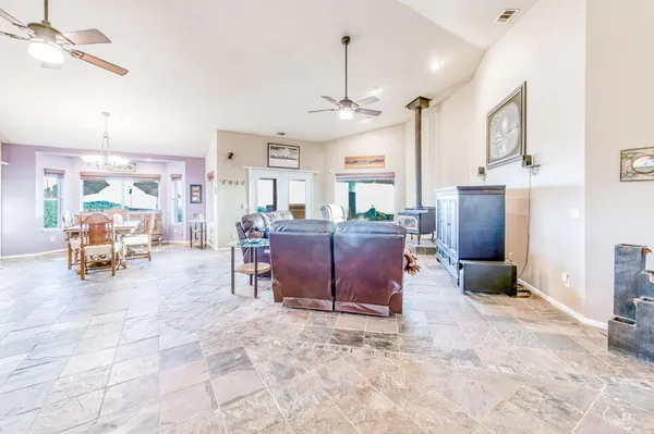 $775,000 | 50806 Bramble Lane, Squaw Valley, CA 93675