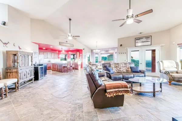 $775,000 | 50806 Bramble Lane, Squaw Valley, CA 93675