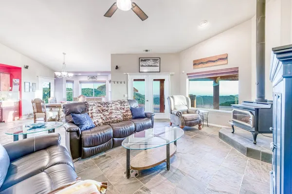 $775,000 | 50806 Bramble Lane, Squaw Valley, CA 93675