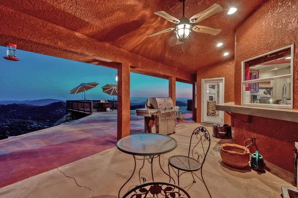 $775,000 | 50806 Bramble Lane, Squaw Valley, CA 93675