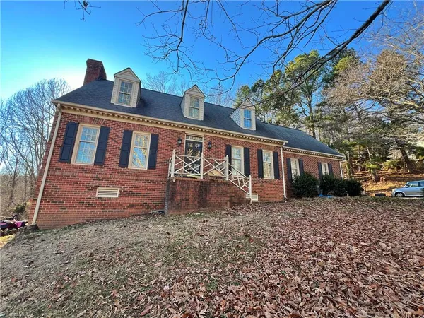 $375,000 | 1089 Hillsdale Drive, Asheboro, NC 27203