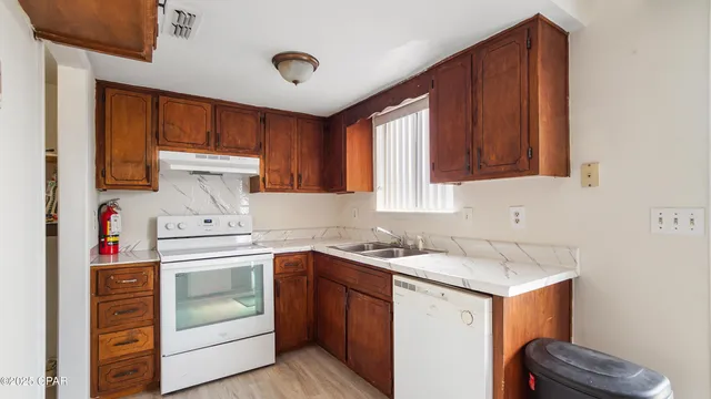 $850,000 | Undisclosed Address, Panama City, FL 32404