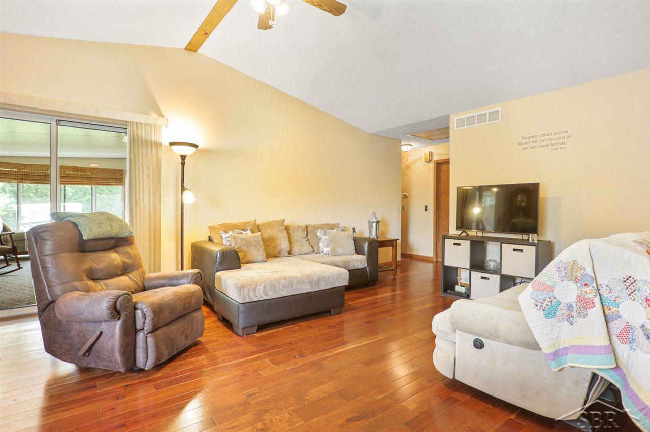 7373 West Stanley Road Flushing, MI 48433 - Photo 8 of 50 50047659-8.JPG