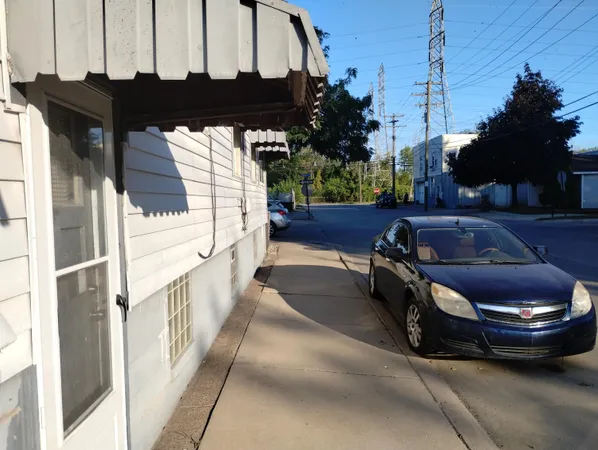 $1,170 | 216 Goodell Street, River Rouge, MI 48218