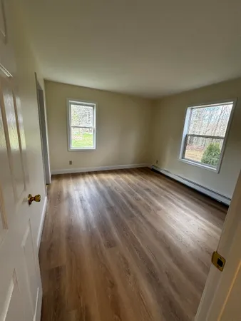 $2,950 | 49 River Road, Westmoreland, NH 03467