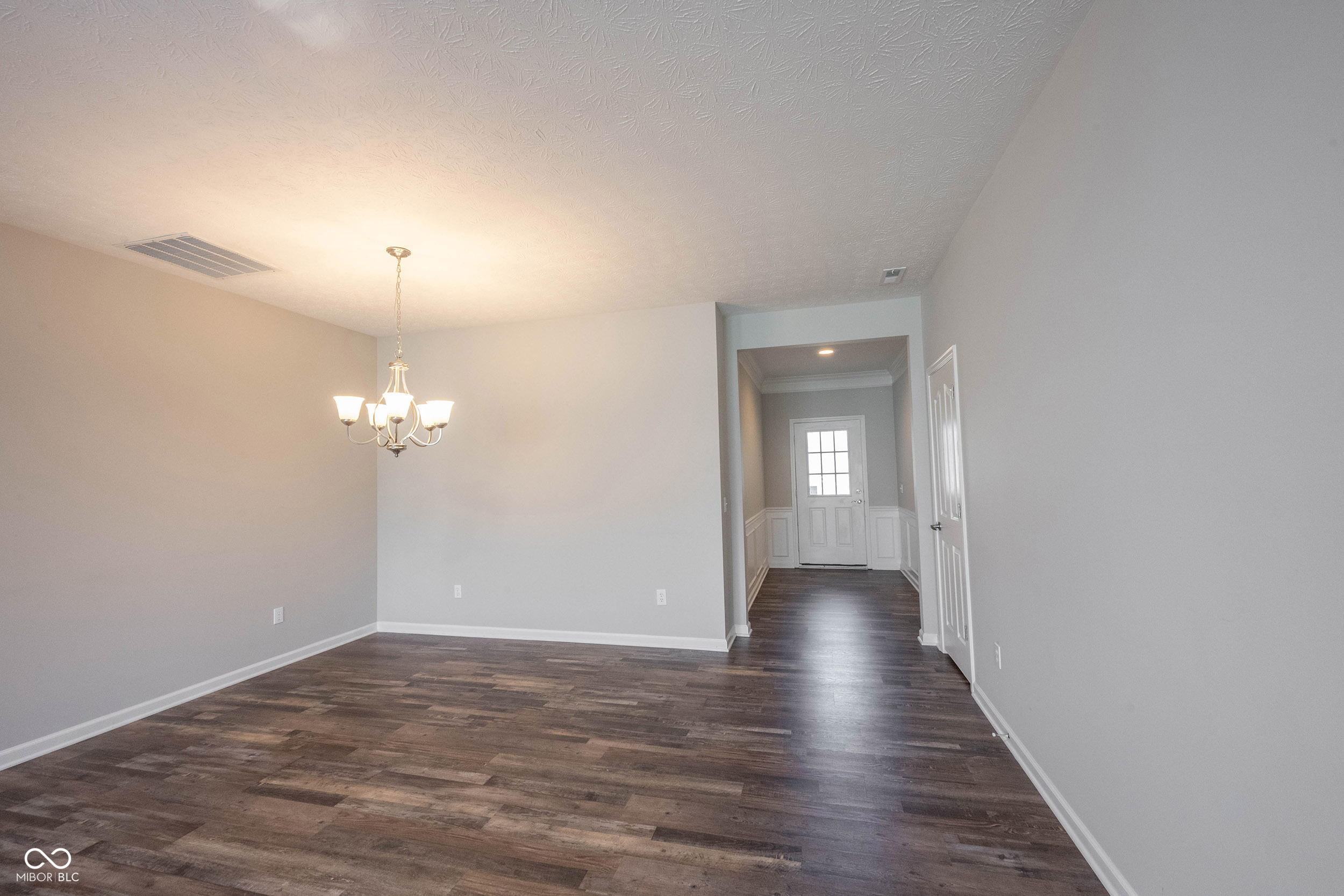 13023 Venito Trail Fishers, IN 46037 - Photo 4 of 43