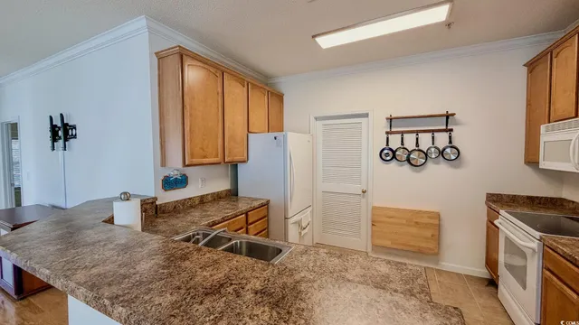 $209,900 | 5858 Longwood Drive, Unit 201, Murrells Inlet, SC 29576