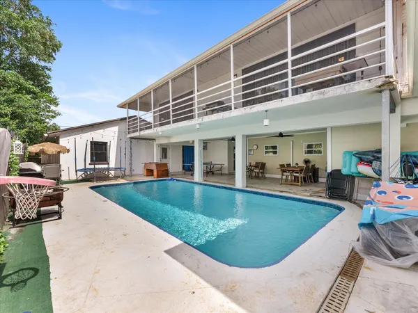 $785,000 | 801 South B Street, Lake Worth Beach, FL 33460
