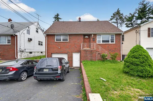 $750,000 | 65 Crosby Avenue, Paterson, NJ 07502