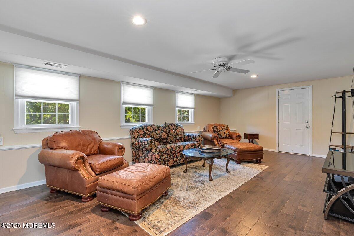 25 Pelican Road Middletown, NJ 07748 - Photo 24 of 44 Family Room