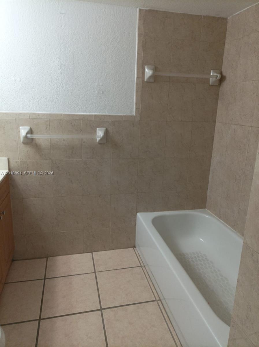 637 Southwest 3rd Street, Unit 206 Miami, FL 33130 - Photo 12 of 15