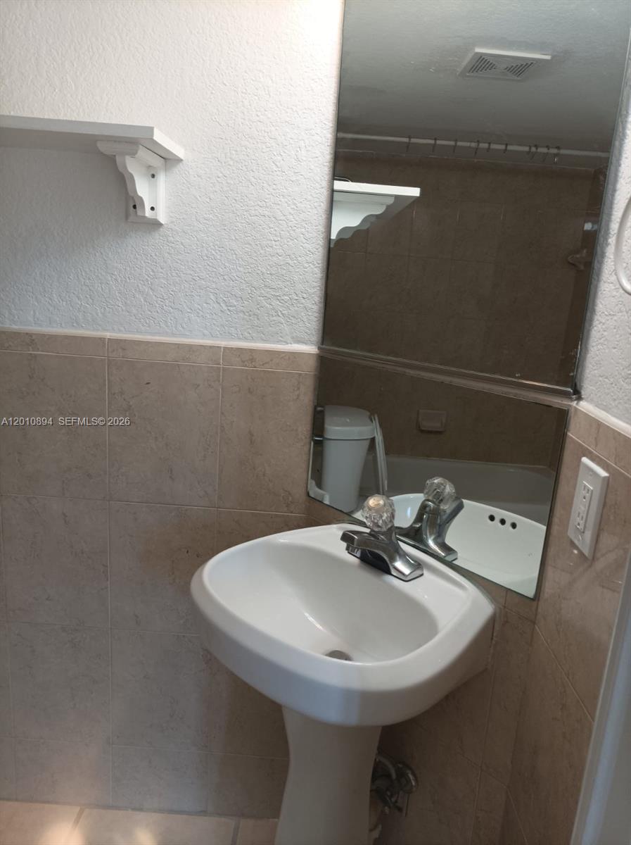 637 Southwest 3rd Street, Unit 206 Miami, FL 33130 - Photo 14 of 15