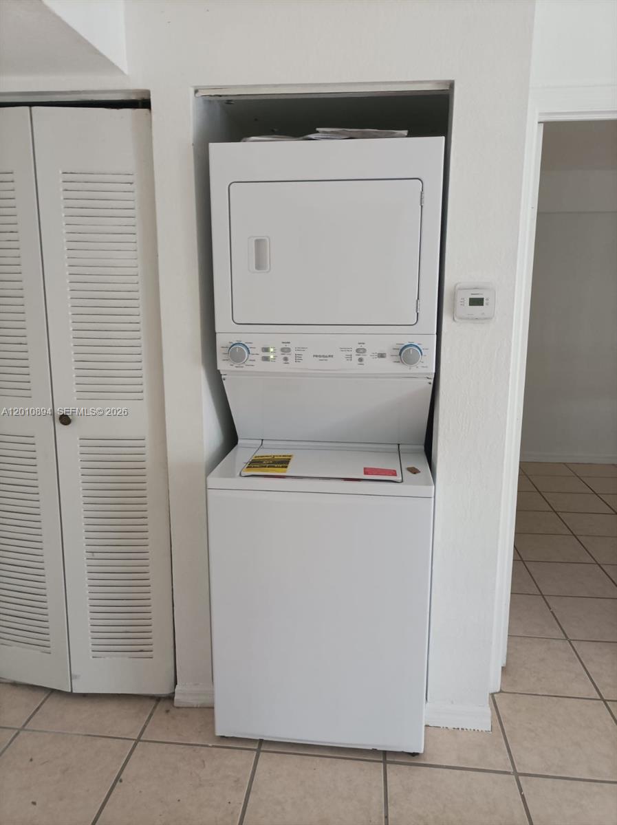 637 Southwest 3rd Street, Unit 206 Miami, FL 33130 - Photo 10 of 15